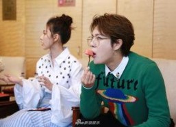 娱乐吃瓜一起看,吃瓜群众一起围观幕后故事