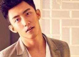 娱乐吃瓜爆料黄景瑜视频,娱乐吃瓜背后的真相揭秘