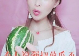 娱乐吃瓜酱配音怎么做,轻松掌握配音技巧，成为人气主播