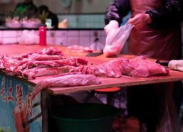 娱乐吃瓜酱吃猪肉视频,猪肉视频背后的趣味真相