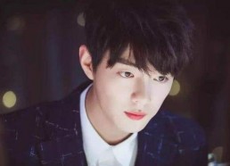 肖战八卦娱乐吃瓜,揭秘明星幕后生活，吃瓜群众狂欢时刻